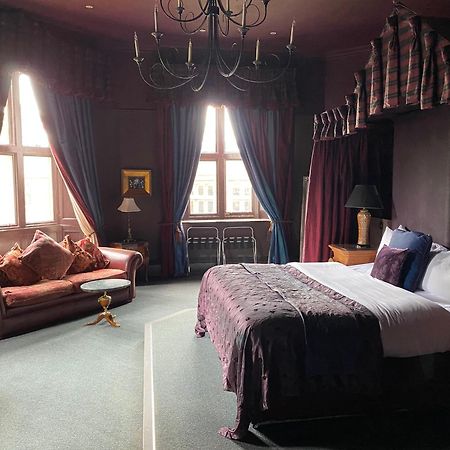 Ruthin Castle Hotel And Spa Dış mekan fotoğraf