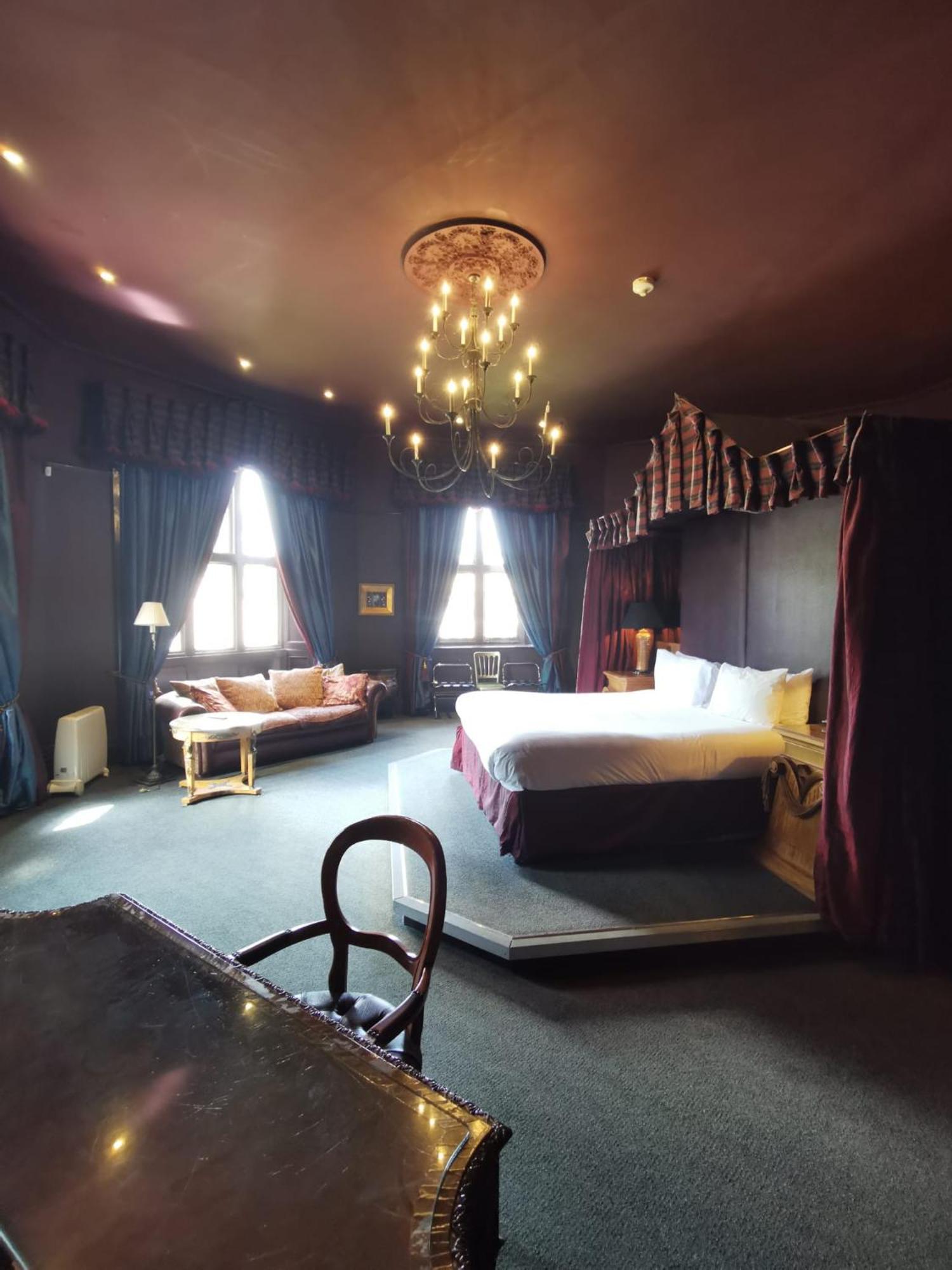 Ruthin Castle Hotel And Spa Dış mekan fotoğraf